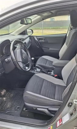 Toyota Auris cena 40000 przebieg: 196204, rok produkcji 2016 z Piotrków Trybunalski małe 46
